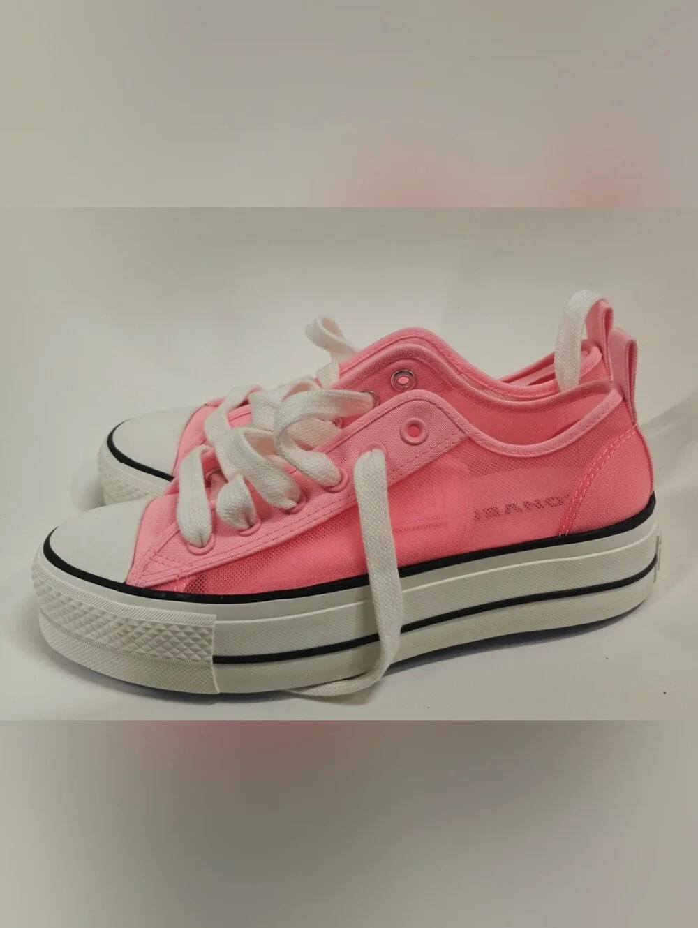 Converse pink low